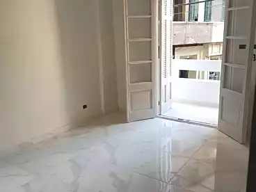 عقارات للبيع - 3 غرف - بالدور 1