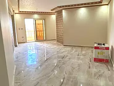شقق للبيع - 3 غرف - بالدور 8