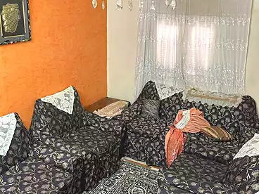 عقارات للإيجار - 3 غرف - بالدور 1
