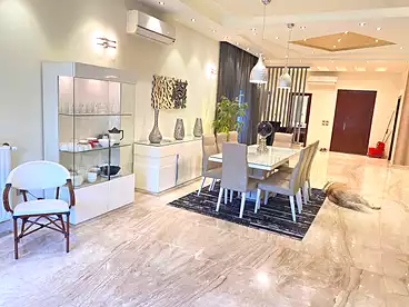 Properties For sale - 5 rooms