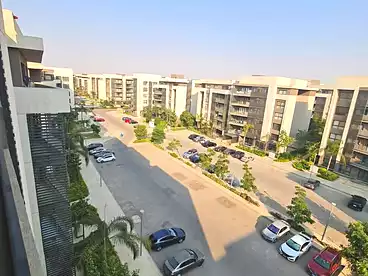 شقق للبيع - 3 غرف - بالدور 5