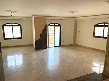 شقق للبيع - 3 غرف - بالدور 2