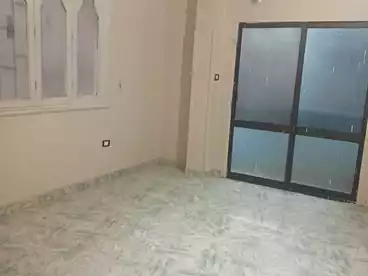 شقق للبيع - 3 غرف - بالدور 4