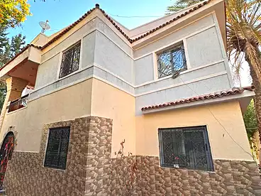 فيلا جاردن للبيع في أبو يوسف، العجمي، 200 متر