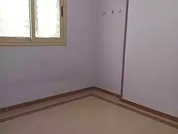 شقق للبيع في شارع محمود العيسوي، سيدي بشر بحري، 100 متر