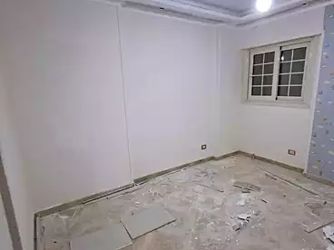 عقارات للبيع - 3 غرف - بالدور 2