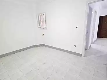 عقارات للبيع - 2 غرف - بالدور 1