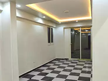 Apartments For sale - 2 rooms - floor 1