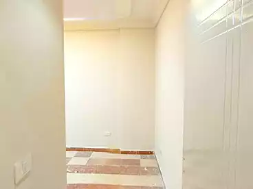 عقارات للبيع - 2 غرف - بالدور 1