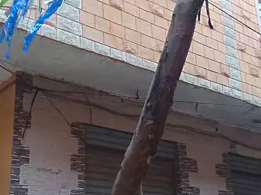 Building For sale - 3 rooms