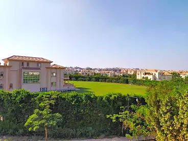 Apartments For sale - 3 rooms - floor 1