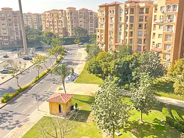 Apartments For sale - 3 rooms - floor 2