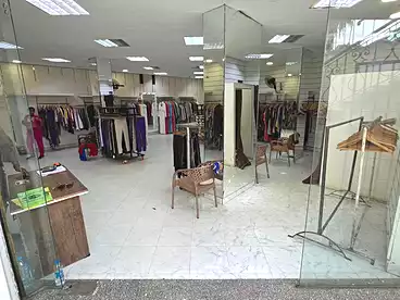 تجاري للإيجار - بالدور 0