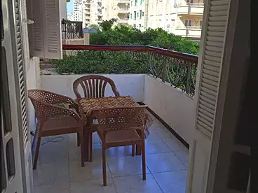 عقارات للإيجار - 2 غرف - بالدور 1