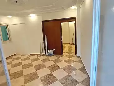 عقارات للبيع - 3 غرف - بالدور 5