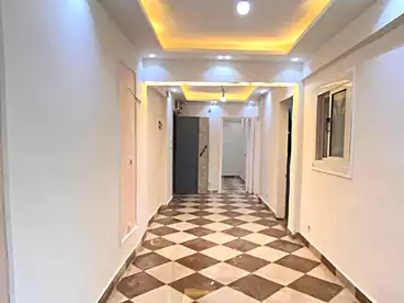 عقارات للبيع - 3 غرف - بالدور 2