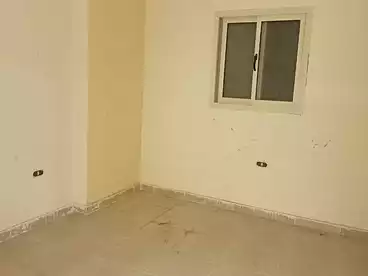 عقارات للبيع - 2 غرف - بالدور 1