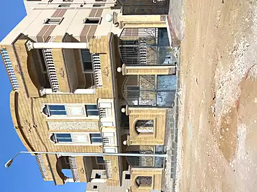 عقارات للبيع - 4 غرف - بالدور 1
