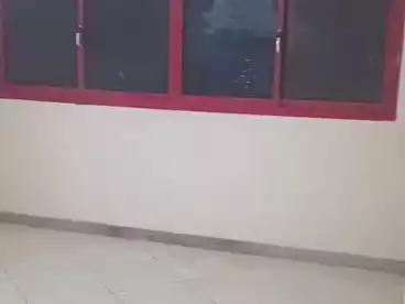شقق للبيع في شارع محمد يوسف، الخازندارة، 100 متر