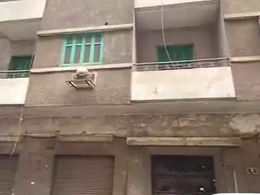 Building For sale - 3 rooms