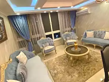 عقارات للإيجار - 3 غرف - بالدور 8