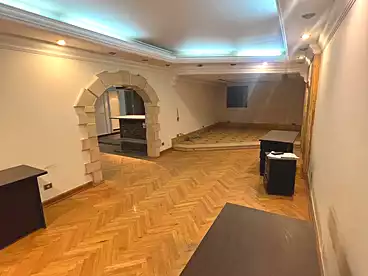 عقارات للإيجار - 3 غرف - بالدور 1