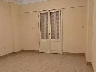 Apartments For sale in Abou Quer St - El Horeya Rd, Ganaklis, 87 sqm