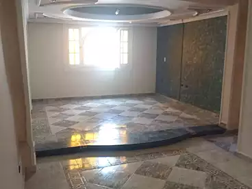 عقارات للبيع - 2 غرف - بالدور 1