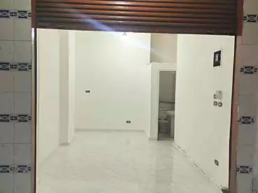 Commercial For sale - floor 0