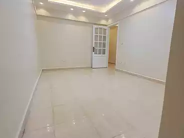 عقارات للبيع في شارع جمال عبد الناصر، سيدي بشر بحري، 155 متر