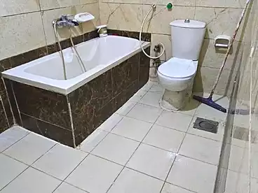 عقارات للبيع في البيطاش، العجمي، 100 متر