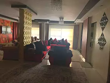 شقق للبيع في البيطاش، العجمي، 240 متر