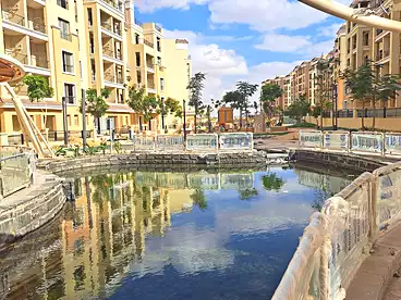شقق للبيع - 1 غرف - بالدور 3
