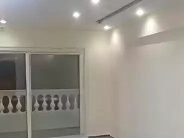 Apartments For rent - 3 rooms - floor 6