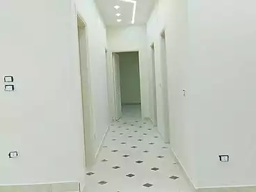 شقق للإيجار - 3 غرف - بالدور 1