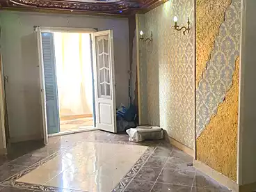 شقق للبيع في شارع قنال المحمودية البحري، محرم بك، 100 متر