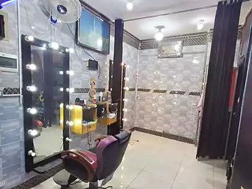 محلات للبيع في البيطاش، العجمي، 17 متر