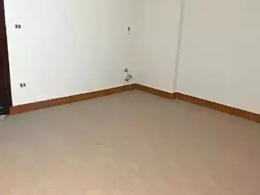 Apartments For sale in Street 500, New Maadi, 142 sqm
