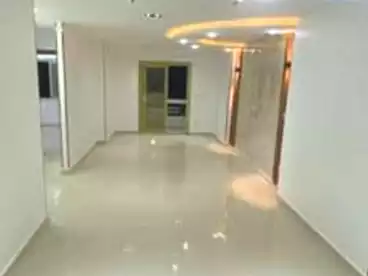 شقق للإيجار في شارع خليل حماده، سيدي بشر بحري، 130 متر
