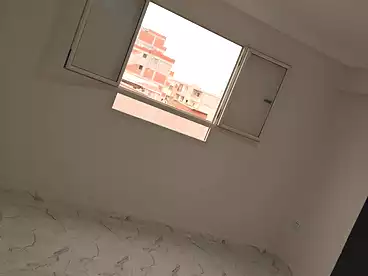شقق للبيع في شارع الحديد والصلب، الهانوفيل، 100 متر