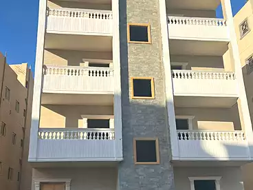 للبيع في المربع الذهبي، حدائق أكتوبر، 140 متر