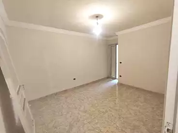 Apartments For sale in El Mandara Qebli, El Mandara, 185 sqm
