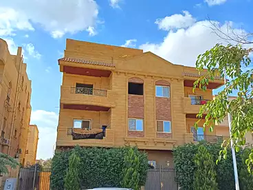 للبيع في شارع تاجان، البنفسج 1، 230 متر