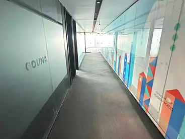 Offices For rent in Northern 90th St., 90th Street, 374 sqm