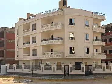 للبيع في جنوب طريق السويس - الحي التكميلي، بيت الوطن، 180 متر