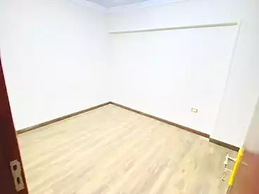 Apartments For sale in Sidi Kamal St., El Mandara Bahri, 100 sqm