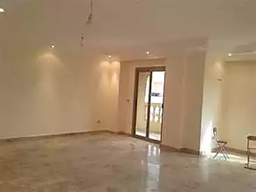 Apartments For sale in Al Teraa St, El Mansoura City, 140 sqm