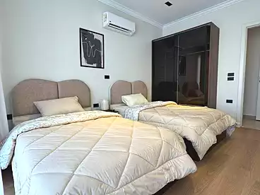 Apartments For rent in Lake View Residence - El Hazek, Compounds in New Cairo, 170 sqm