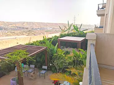 للبيع في ستون ريزيدنس - بي آر إي، كمبوند بالتجمع الخامس، 136 متر