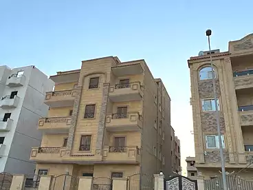 للبيع في المنطقة السياحية أ، حدائق أكتوبر، 120 متر